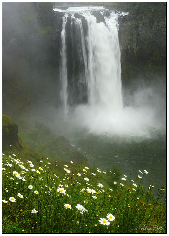 Snoqualmie Falls