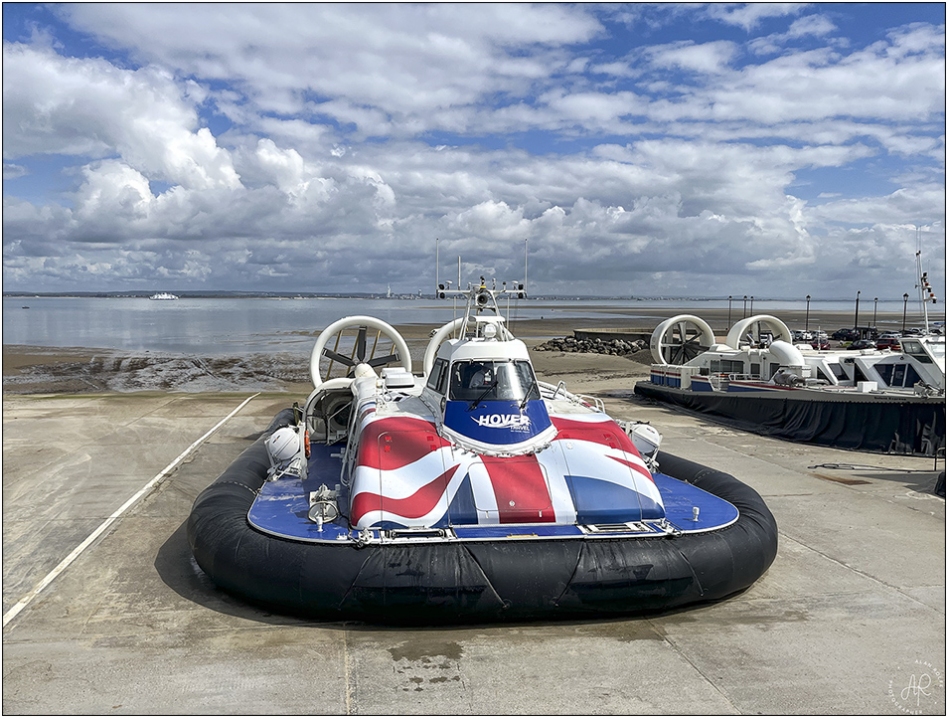 Hovercraft