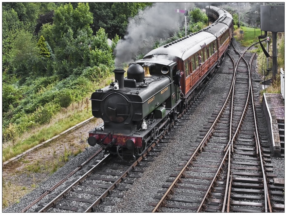 No. 5764 arriving at Highley